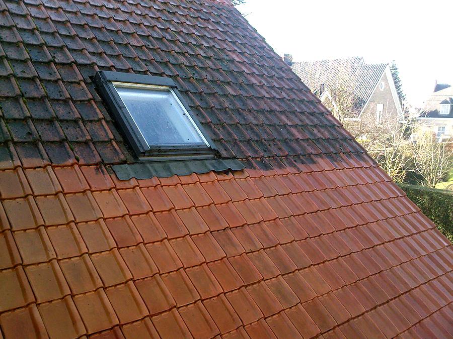 Reinigen en ontmossen van daken | Aquastra